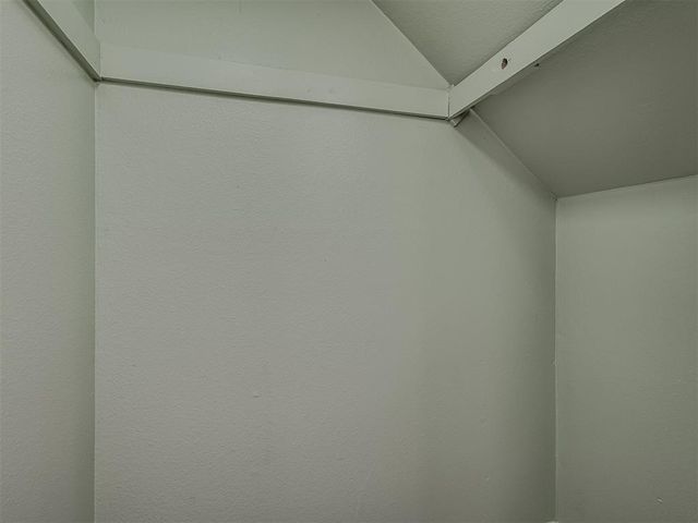 1040 SW 2nd Street, Moore, OK 73160