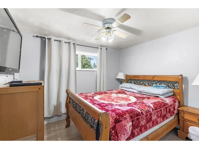12 Sherman Ct, Longmont, CO 80501