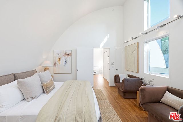 2409 Wilson Avenue, Venice, CA 90291