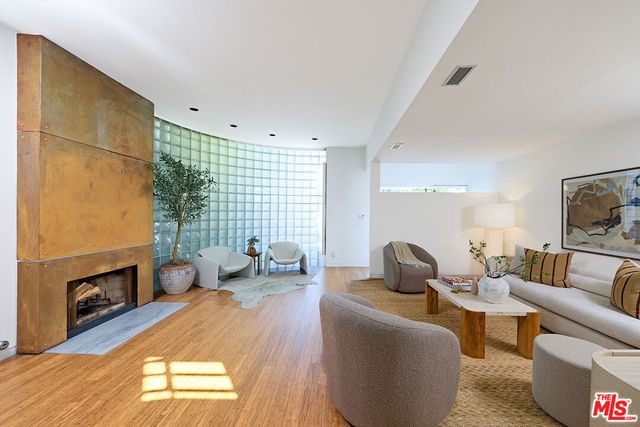 2409 Wilson Avenue, Venice, CA 90291