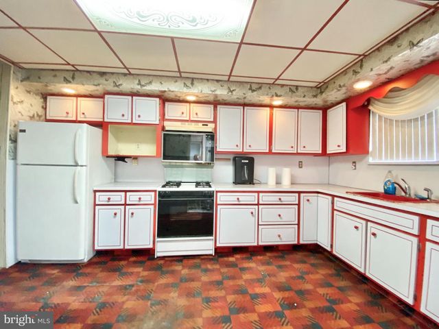 2531 S ALDER ST, Philadelphia, PA 19148