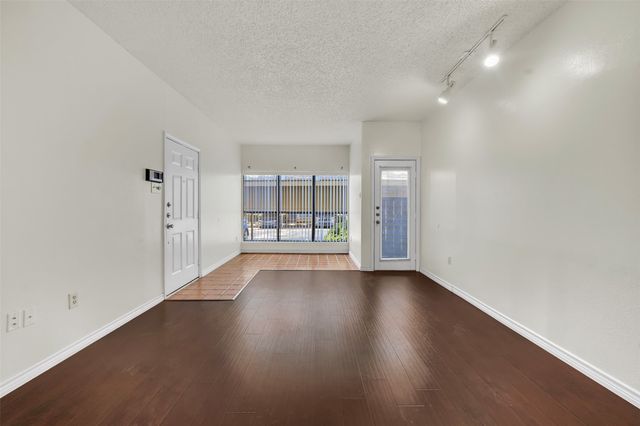 9254 Forest Lane 407, Dallas, TX 75243