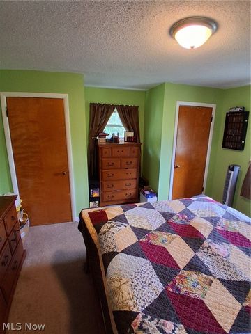 68490 Elm Street, Bridgeport, OH 43912