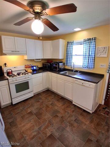 68490 Elm Street, Bridgeport, OH 43912