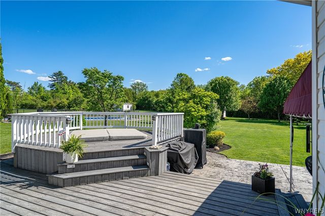 3454 Heatherwood Drive, Hamburg, NY 14075