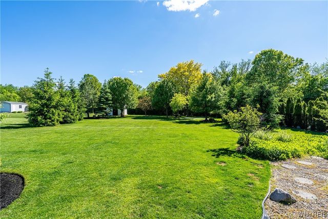 3454 Heatherwood Drive, Hamburg, NY 14075