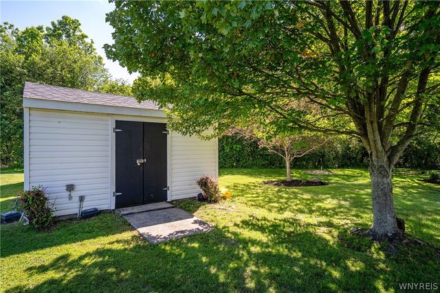 3454 Heatherwood Drive, Hamburg, NY 14075