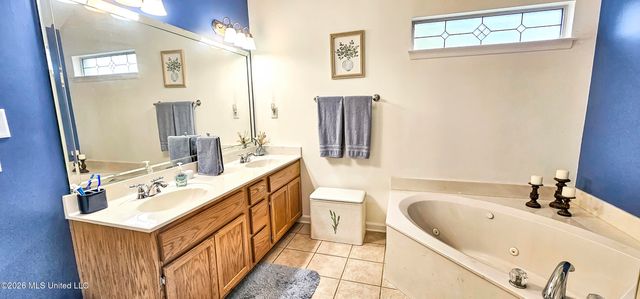 3783 Conrail Circle, Horn Lake, MS 38637