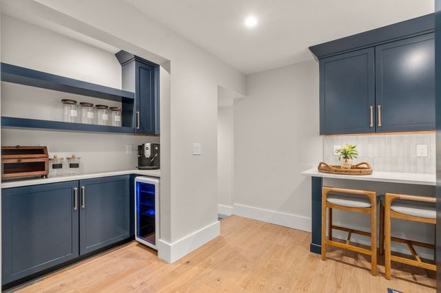 52 Calef Ave, Swansea, MA 02777