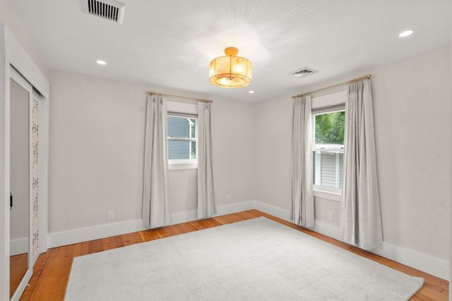 52 Calef Ave, Swansea, MA 02777