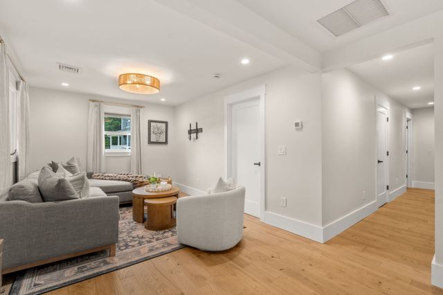 52 Calef Ave, Swansea, MA 02777