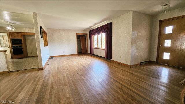 113 Main Street, Rayland, OH 43943