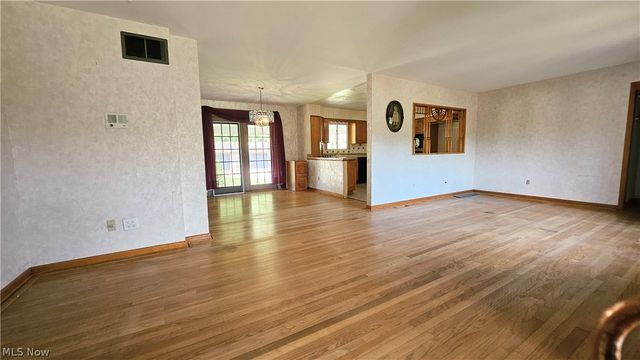 113 Main Street, Rayland, OH 43943