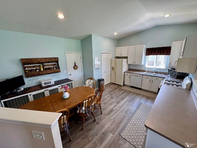 7040 Poplar Drive, Ypsilanti, MI 48197