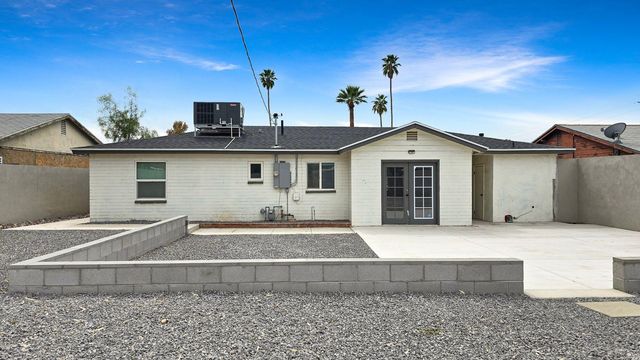 1216 E Desert Park Lane, Phoenix, AZ 85020