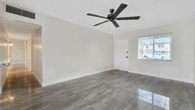 1216 E Desert Park Lane, Phoenix, AZ 85020