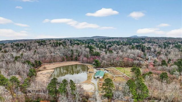 4737 Talleybrook NW Drive, Kennesaw, GA 30152