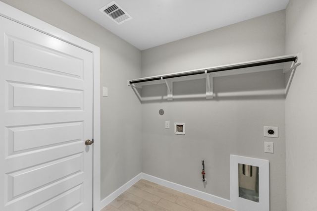 1763 Pecan Woods Lane, Conroe, TX 77301