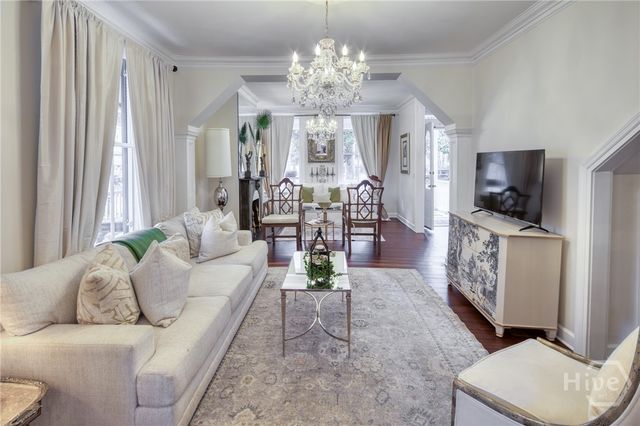 214 E Liberty Street, Savannah, GA 31401