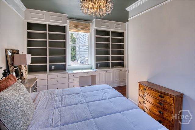 214 E Liberty Street, Savannah, GA 31401