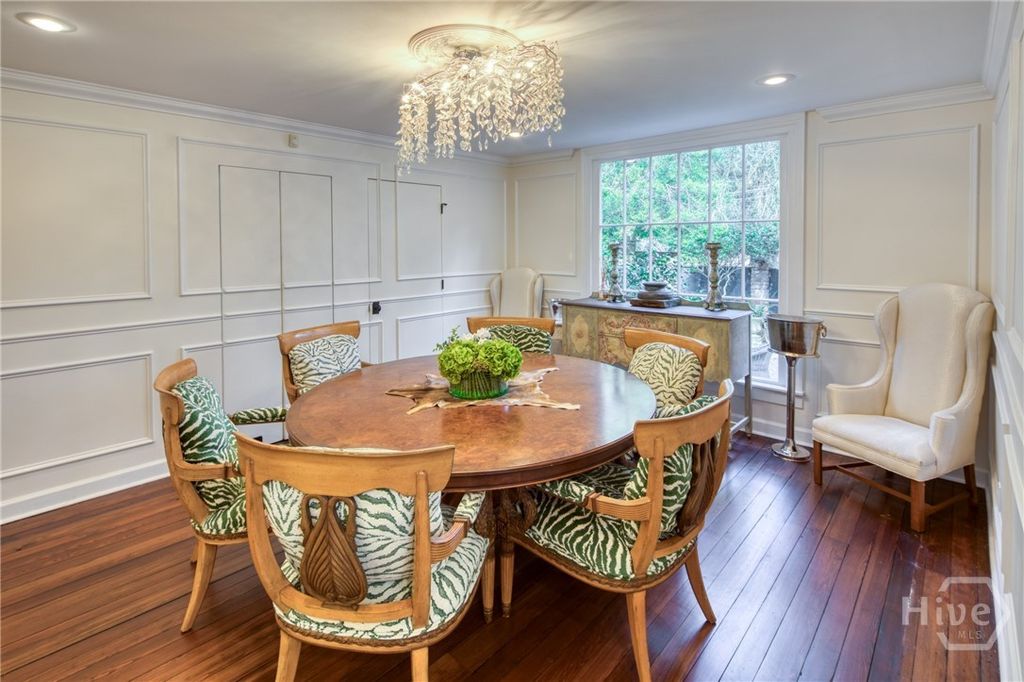 Image 12 of property listing at 214 E Liberty Street, Savannah, GA 31401