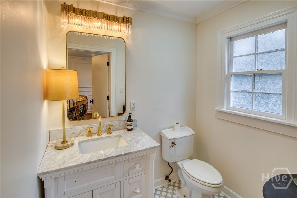 Image 15 of property listing at 214 E Liberty Street, Savannah, GA 31401