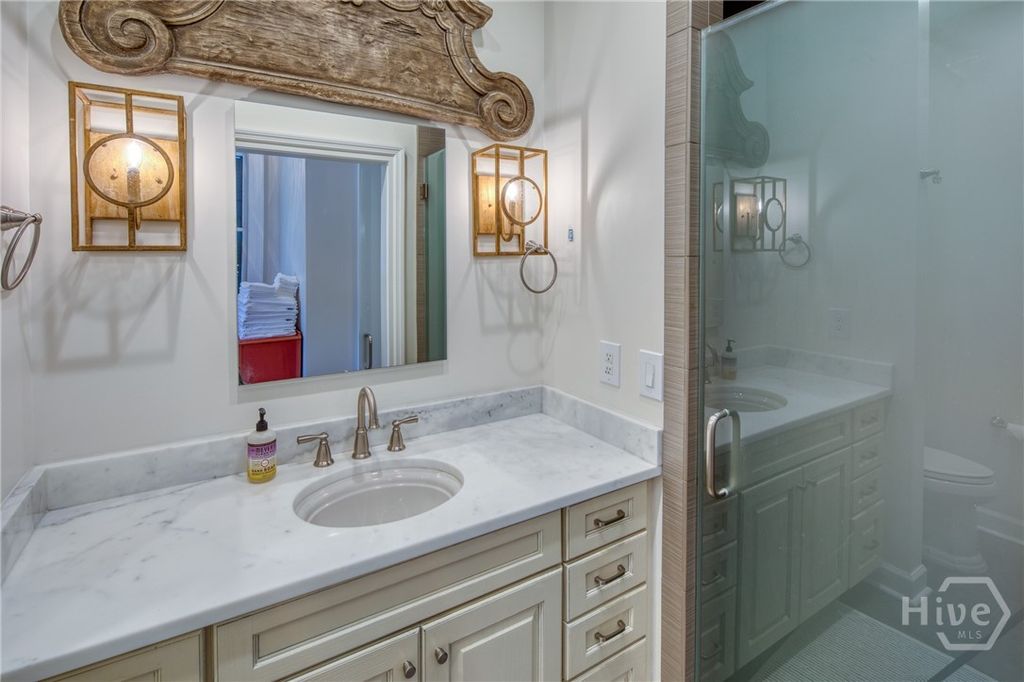 Image 24 of property listing at 214 E Liberty Street, Savannah, GA 31401