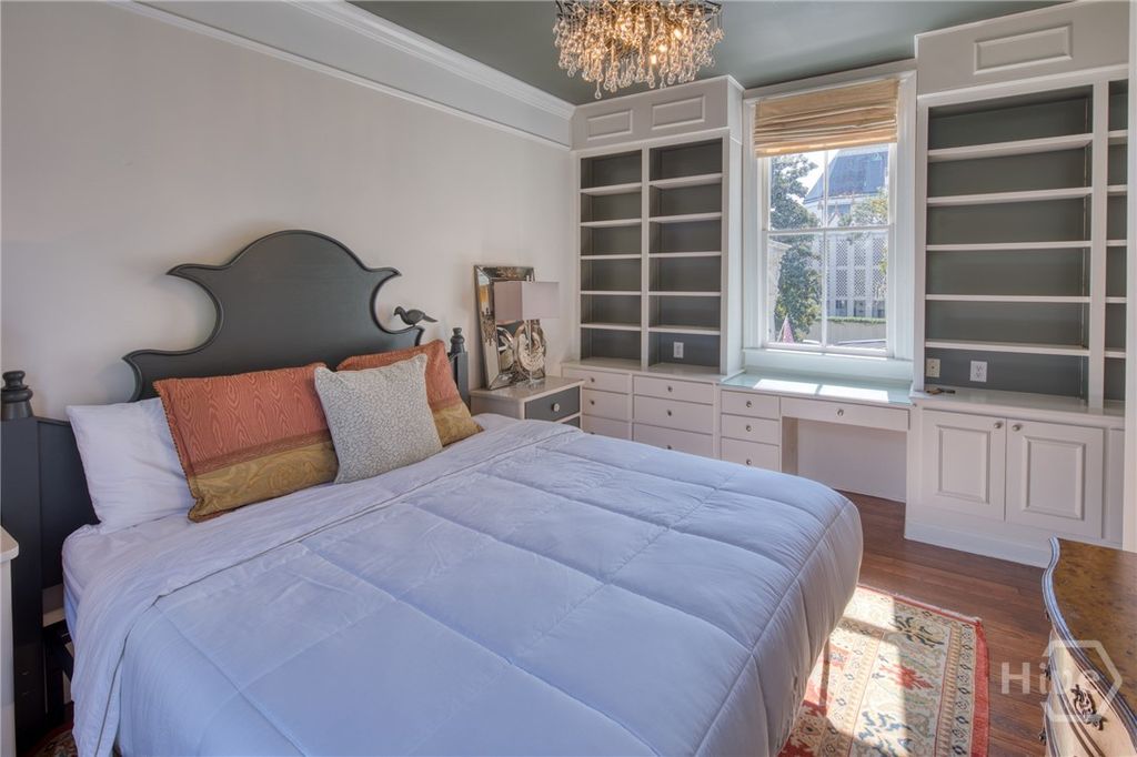 Image 27 of property listing at 214 E Liberty Street, Savannah, GA 31401