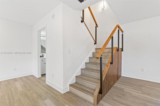 14201 SW 94th Cir Ln 103-5, Miami, FL 33186