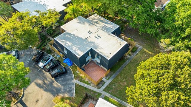 14201 SW 94th Cir Ln 103-5, Miami, FL 33186