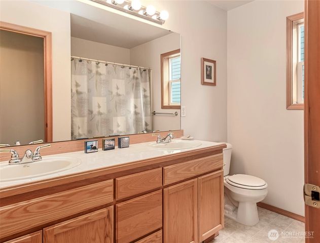 18323 10th Drive SE, Bothell, WA 98012