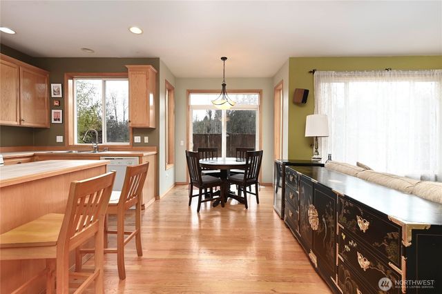 18323 10th Drive SE, Bothell, WA 98012