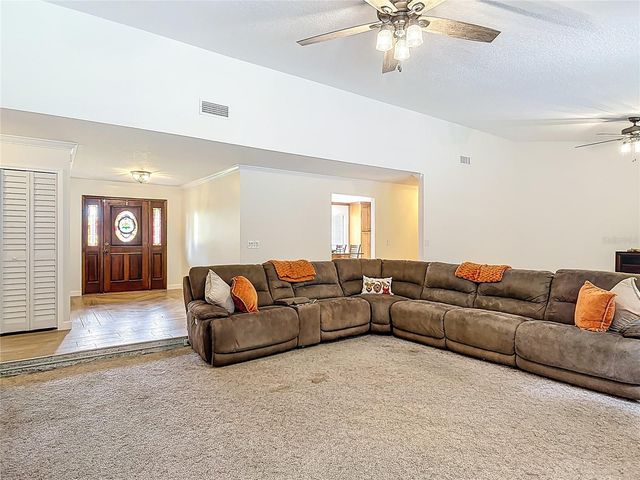 2420 QUAILS ROOST PLACE, De Leon Springs, FL 32130