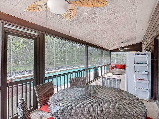 2420 QUAILS ROOST PLACE, De Leon Springs, FL 32130