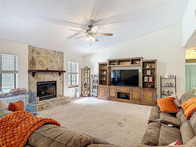 2420 QUAILS ROOST PLACE, De Leon Springs, FL 32130