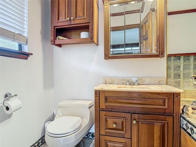 2420 QUAILS ROOST PLACE, De Leon Springs, FL 32130