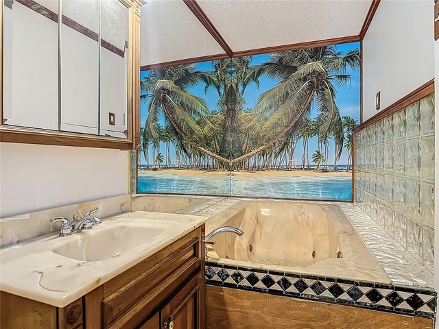 2420 QUAILS ROOST PLACE, De Leon Springs, FL 32130