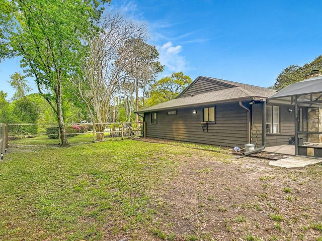 2420 QUAILS ROOST PLACE, De Leon Springs, FL 32130