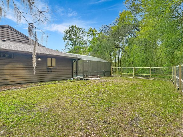 2420 QUAILS ROOST PLACE, De Leon Springs, FL 32130