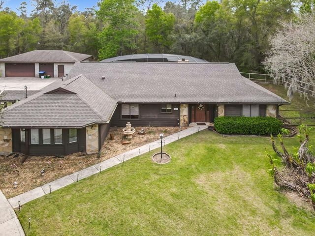 2420 QUAILS ROOST PLACE, De Leon Springs, FL 32130