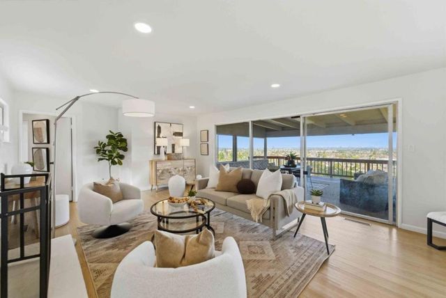 15245 Francis Oaks Way, Los Gatos, CA 95032