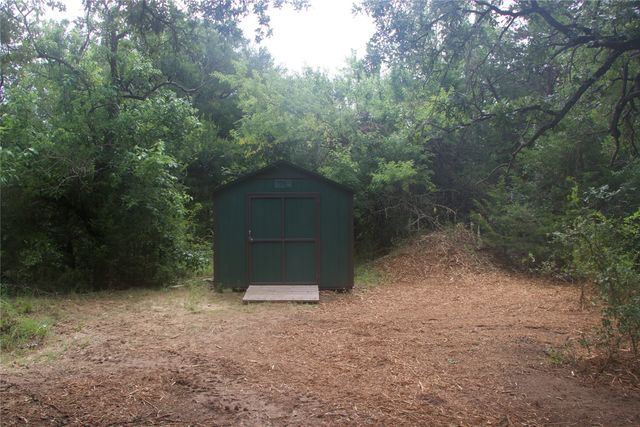 1309 County Road 1895, Sunset, TX 76270