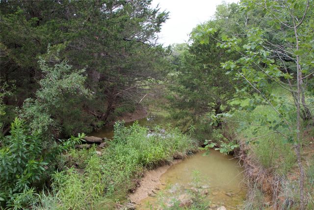 1309 County Road 1895, Sunset, TX 76270