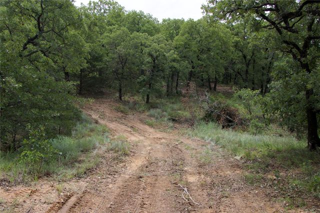 1309 County Road 1895, Sunset, TX 76270