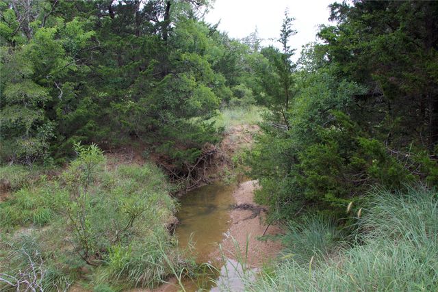 1309 County Road 1895, Sunset, TX 76270