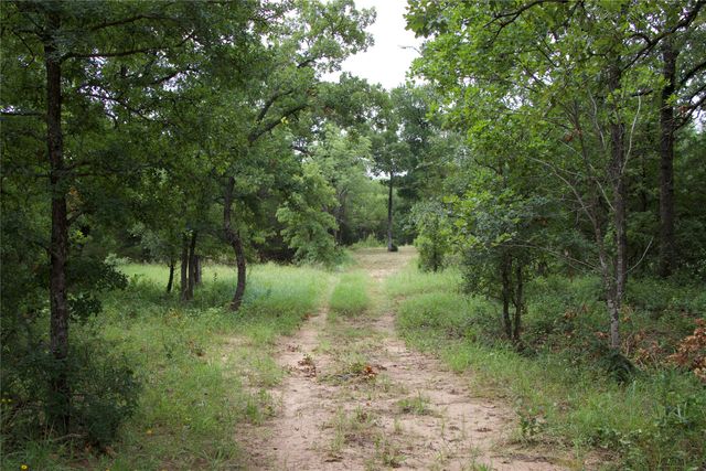 1309 County Road 1895, Sunset, TX 76270