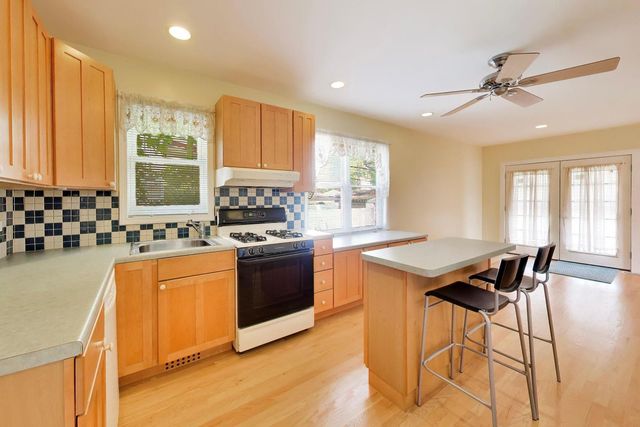 1631 N Natchez Avenue, Chicago, IL 60707