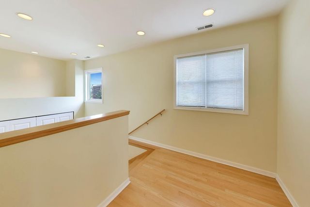 1631 N Natchez Avenue, Chicago, IL 60707