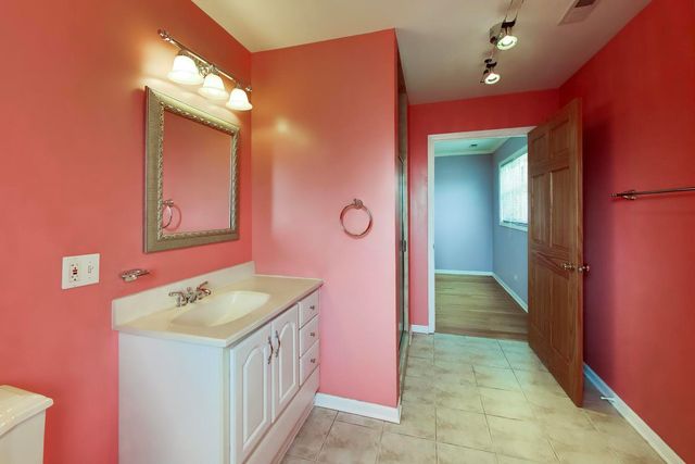 1631 N Natchez Avenue, Chicago, IL 60707