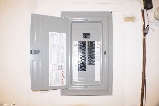 2317 Riverfront, Cuyahoga Falls, OH 44221